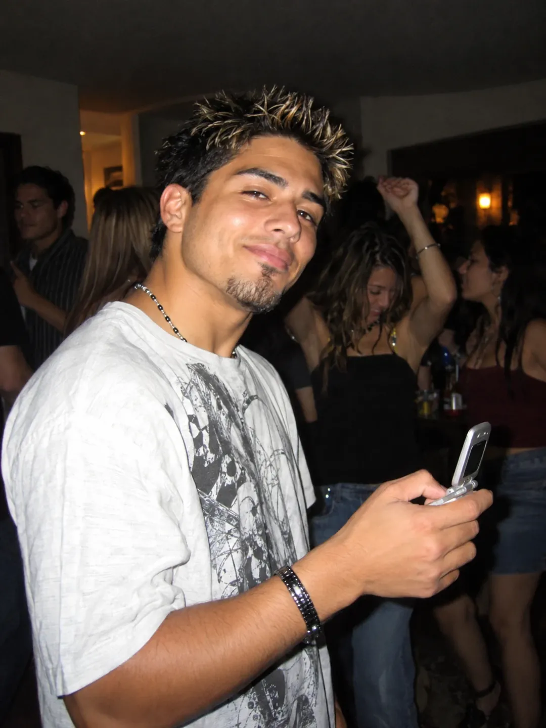 Y2K flip phone house party AI photoshoot